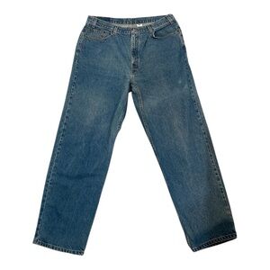 Levi’s 550 Relaxed Fit Jeans – Classic Blue Denim, Medium & Light Wash